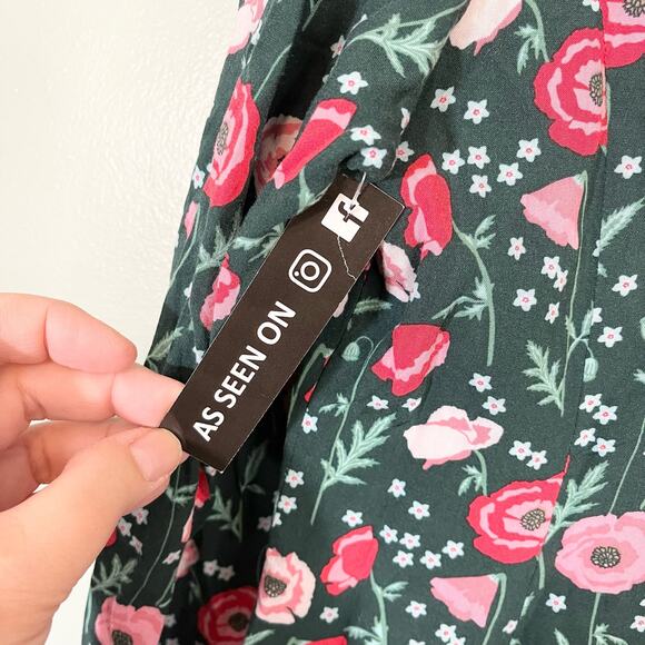 Matilda Jane Top Women Large Green Floral V Neck Long Sleeve Button Blouse NWT - Picture 7 of 8